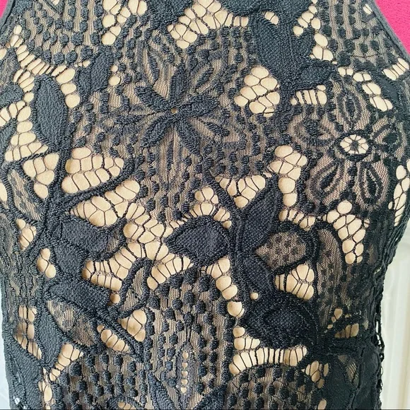 Express Lace Racerback Crop Top. XS. - Picture 5 of 7